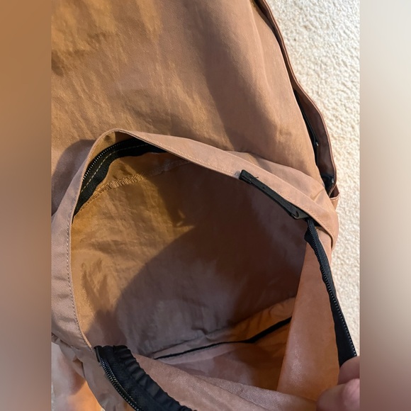 NEW Baggu Large Nylon Backpack Brown Cocoa - Picture 3 of 4